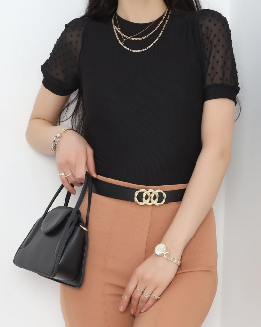 Kolları Tül Detaylı Bluz Siyah - 40401.224.
